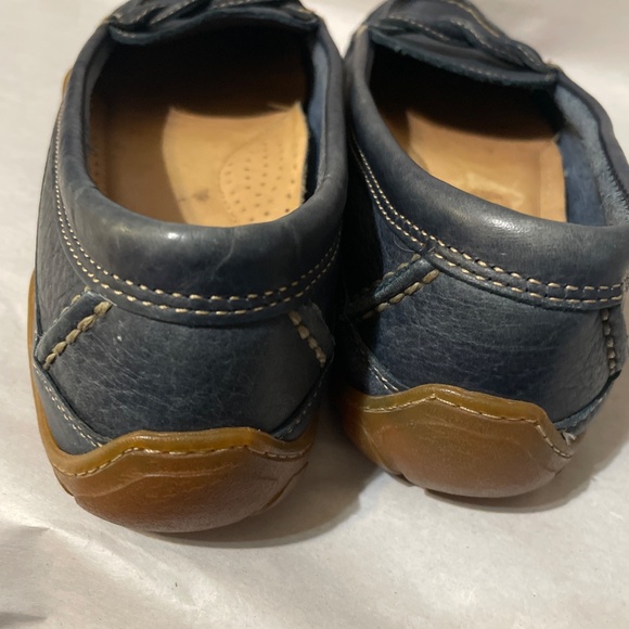 Blue leather shoes - Picture 8 of 15